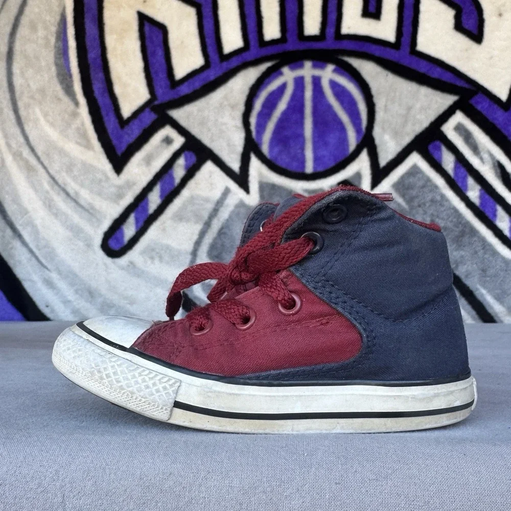 Size 8c - Converse Chuck Taylor All Star Toddler Burgundy Navy High Top Sneakers
